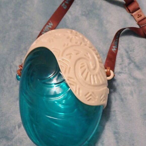 Disney Moana 2 Popcorn Bucket. With adjustable strap. Collectable - Picture 3 of 11